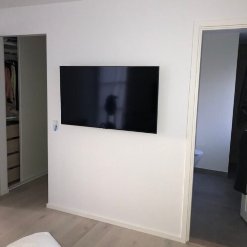 Montering Samsung QLED TV soveværelse