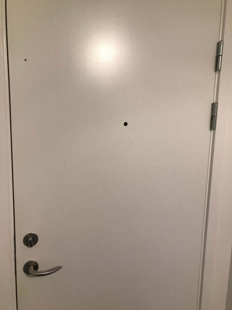 Montering af dørspion