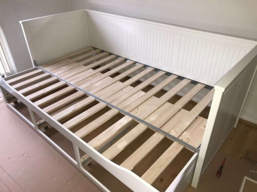 Vi bygger IKEA BRIMNES seng